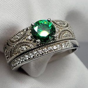 NWOT Bella Luce Sterling Silver Emerald Ring Set